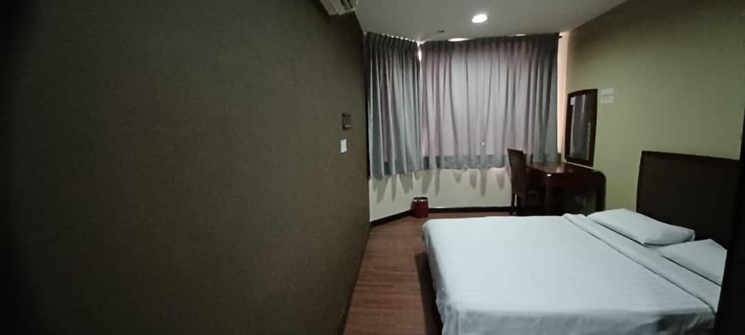 Hotel Sadong88 Kota Kinabalu Eksteriør bilde