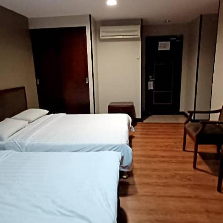 Hotel Sadong88 Kota Kinabalu Eksteriør bilde