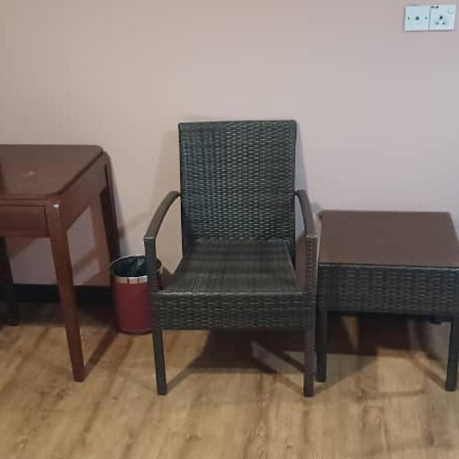 Hotel Sadong88 Kota Kinabalu Eksteriør bilde