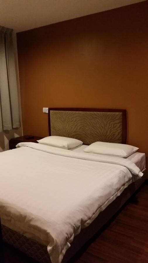 Hotel Sadong88 Kota Kinabalu Eksteriør bilde