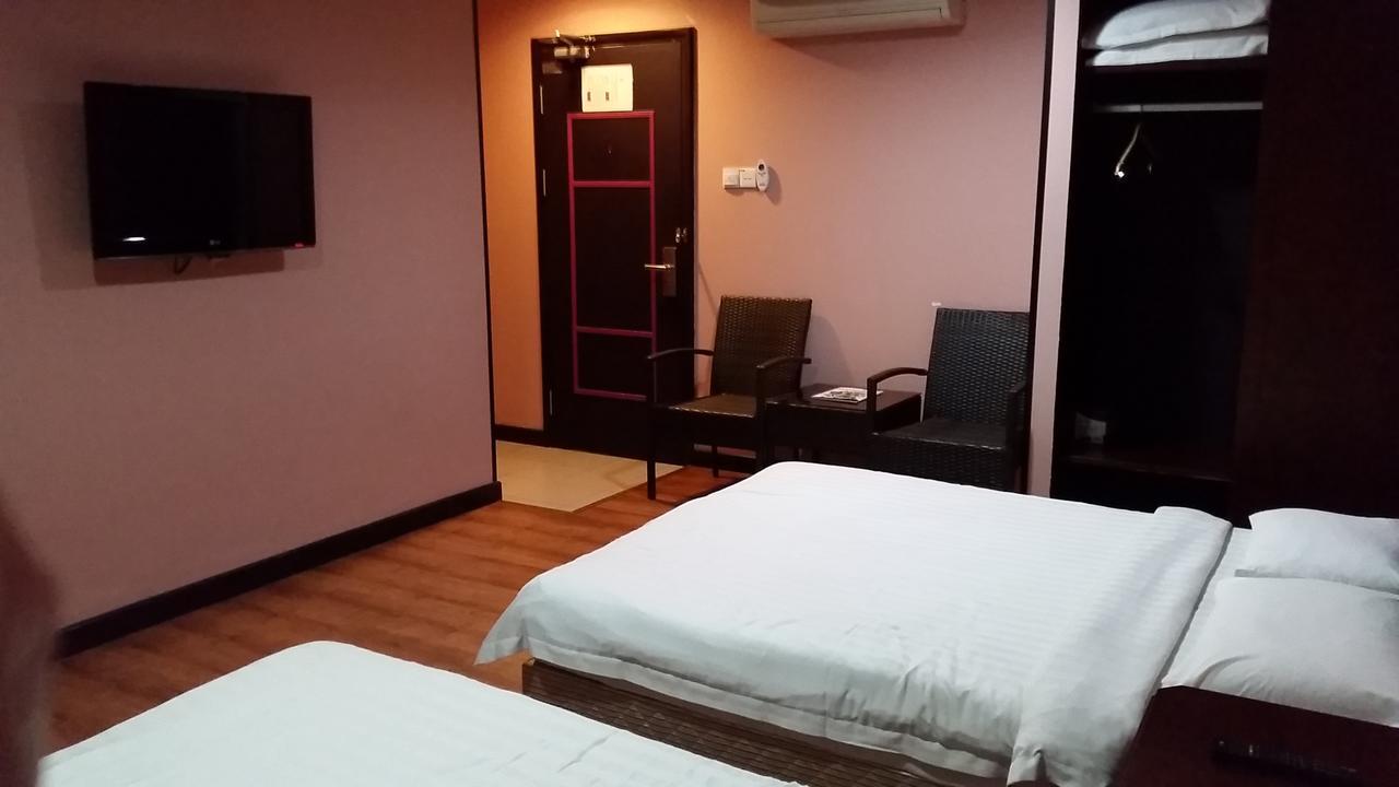 Hotel Sadong88 Kota Kinabalu Eksteriør bilde