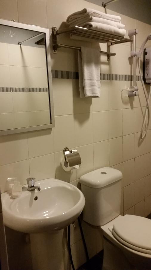 Hotel Sadong88 Kota Kinabalu Eksteriør bilde